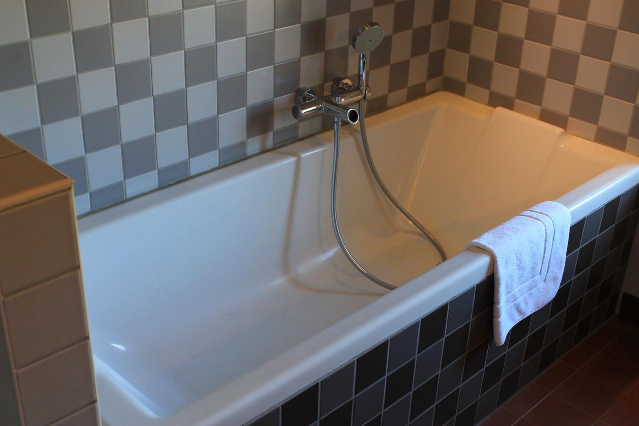 Turquoise, Spa-color Inclus Bed & Breakfast Bedarrides