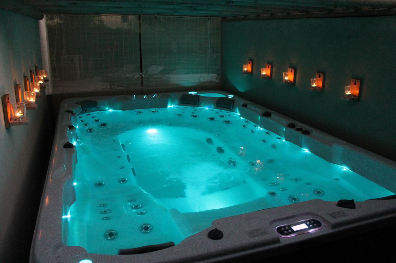 Turquoise, Spa-color Inclus *