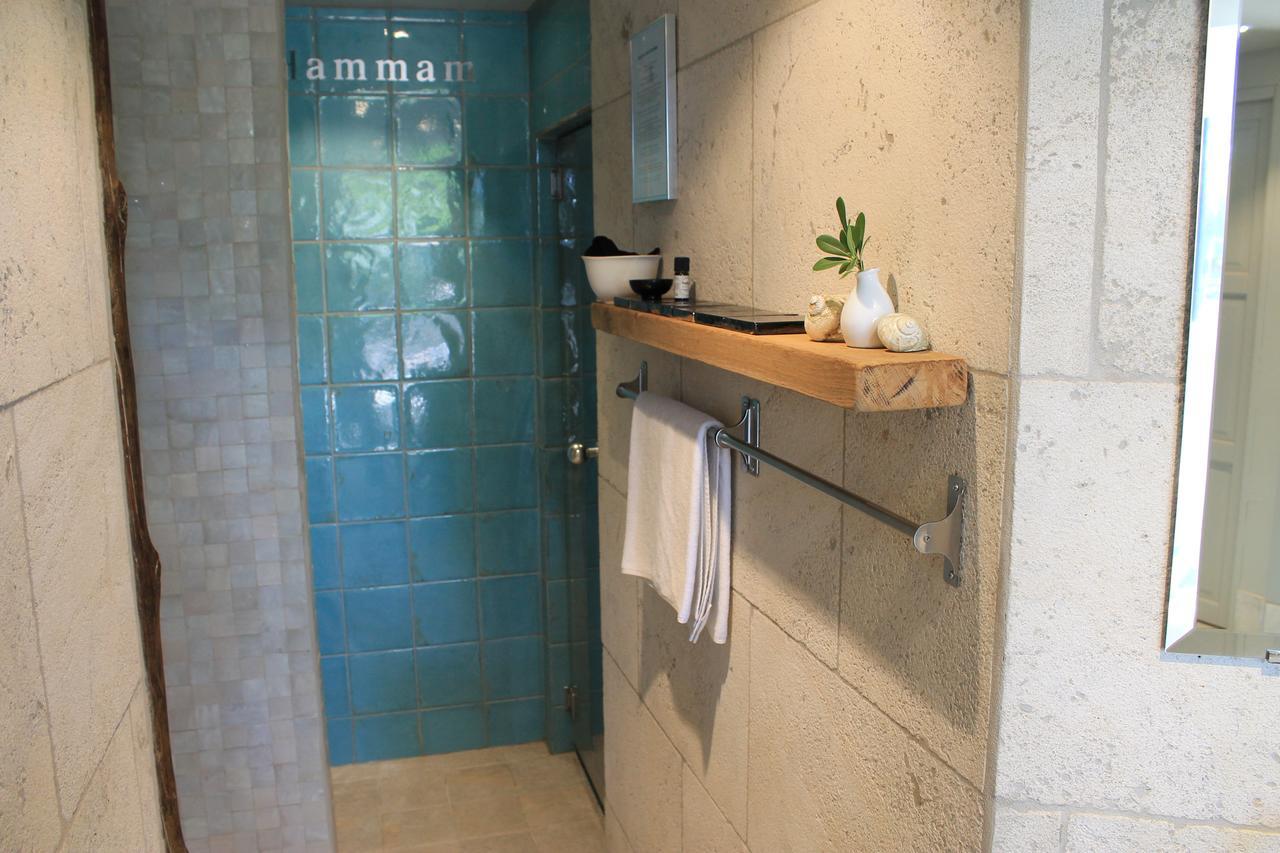 Turquoise, Spa-color Inclus Bed & Breakfast Bedarrides